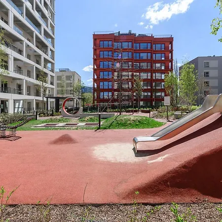 Shortstaypoland Fabryki Tewa B142 * Warsaw